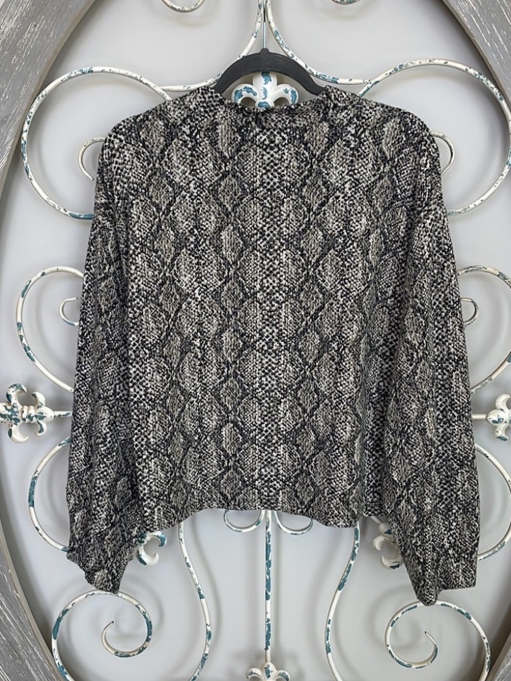 Zara Black and White Snake-Print Long Sleeve Top
